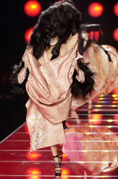 Look 7